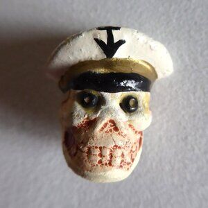 VINTAGE DAY OF THE DEAD DIA DE LOS MUERTOS HAND CRAFTED CAPTAIN SKULL PIN ODDITY